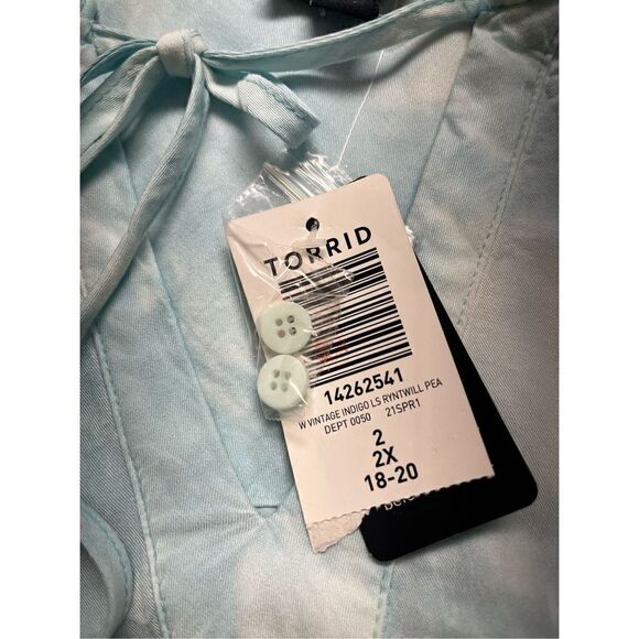 Torrid Vintage Indigo tincture top sz 2 NWT - Picture 3 of 5
